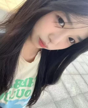 重庆18岁妹妹