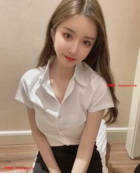 深圳纯欲御姐肤白貌美叫声很销魂